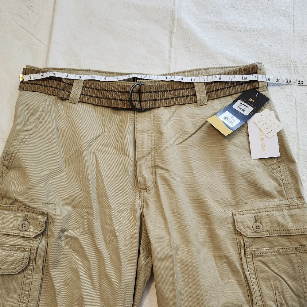 Lee Men's Beige Cargo Shorts